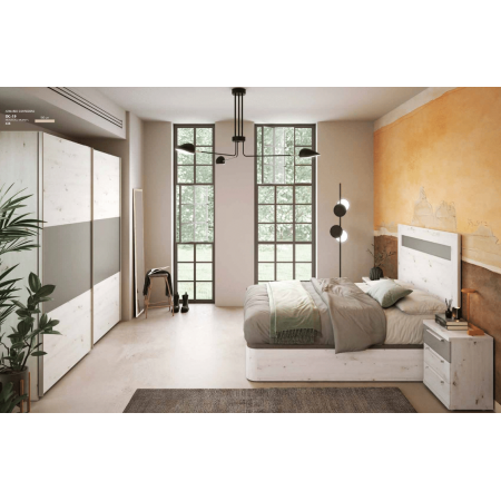 Dormitorio con armario de puertas correderas, cabezal, canape y dos mesitas