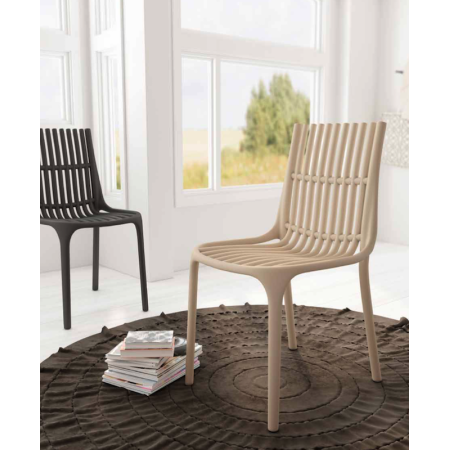 Pack 4 sillas  polipropileno apilable en Calatayud