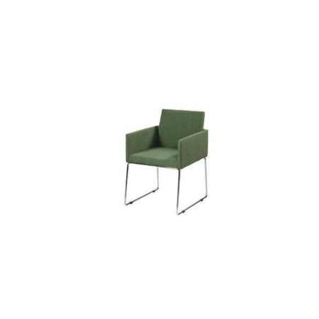 Sillón de diseño moderno disponible en varios acabados
