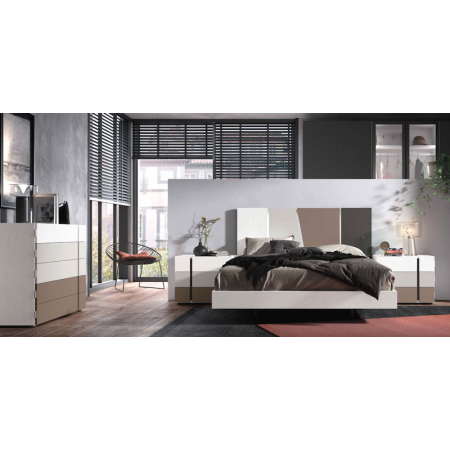 Cabecero con mesitas y comoda en varios acabados en Calatayud