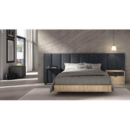 Dormitorio con cabecero tapizado en Calatayud